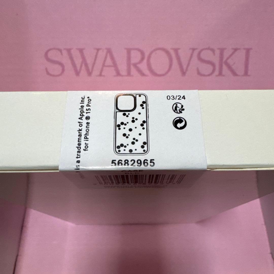 スワロフスキーiPhone15PROカバー