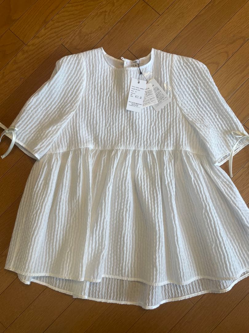 hahaha⭐︎　【yori】フクレフレアブラウス　36未使用