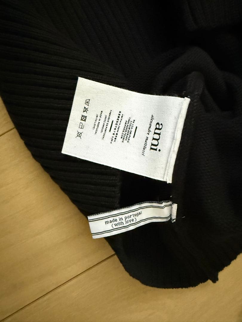 Vネックカーディガン　黒　S