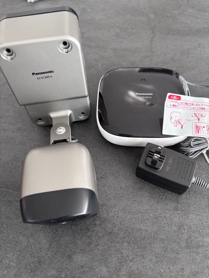 Panasonic KX-HC300SK 防犯カメラ本体とホームユニット