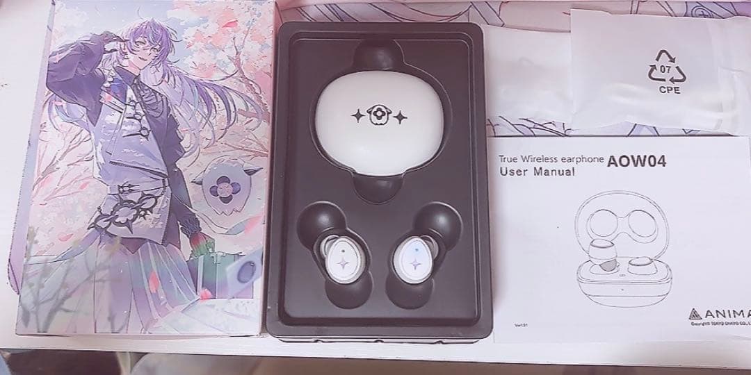 星導ショウ コラボイヤホン