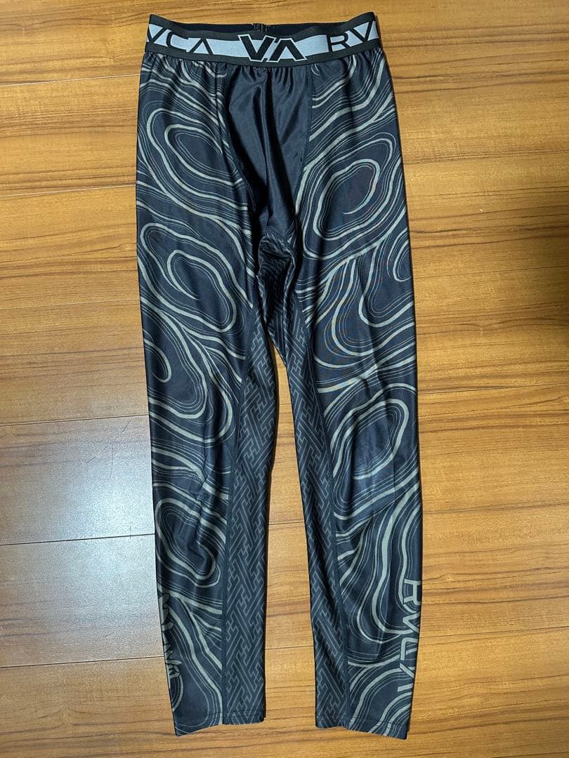 【美品】RVCA×KRAZY BEE×GAKKIN ルーカ インナーレギンス M