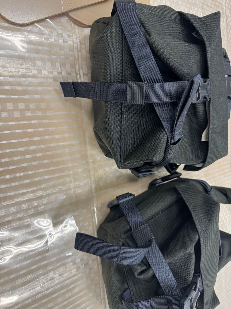 OUTER SHELL アウターシェル　バッグ　サークルズ　ブルーラグ　パニア