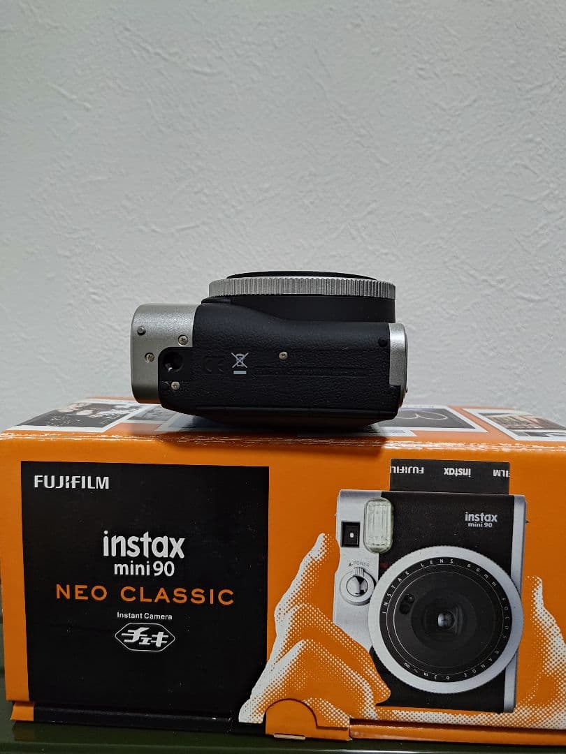 FUJI FILM INSTAX MINI 90 ネオクラシック BLACK