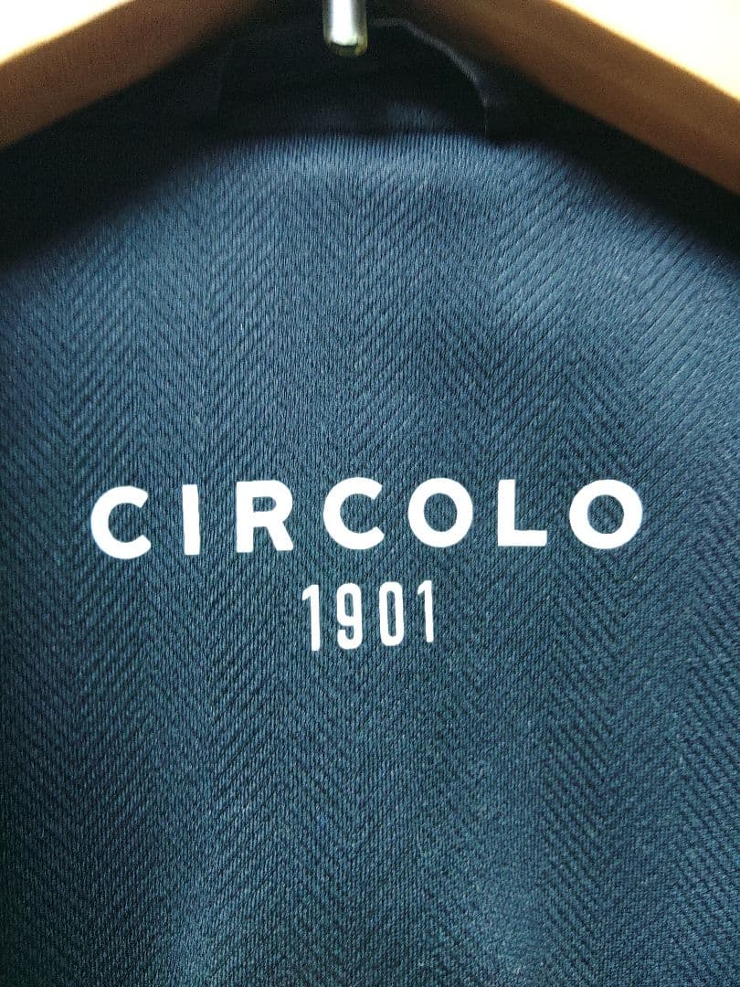 CIRCOLO 1901 テーラードジャケット　ブラック　ヘリンボーン