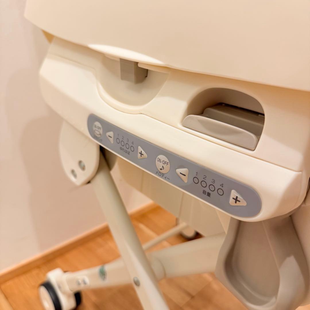 良品 コンビ ネムリラ ATオートスイング ハイローチェア 電動チェア