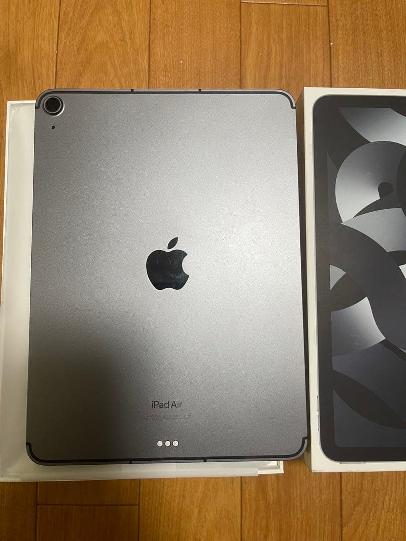 Apple iPad Air 第５世代64GB