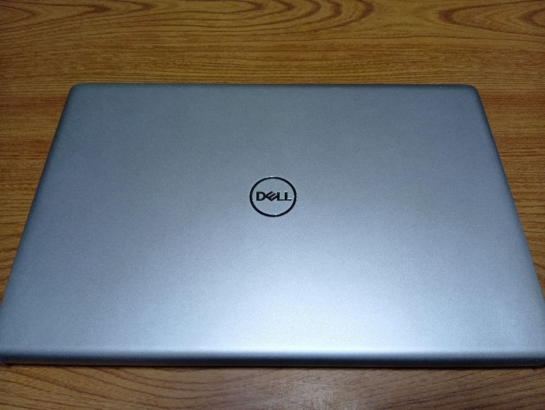DELL Inspiron 15 3520 ノートpc