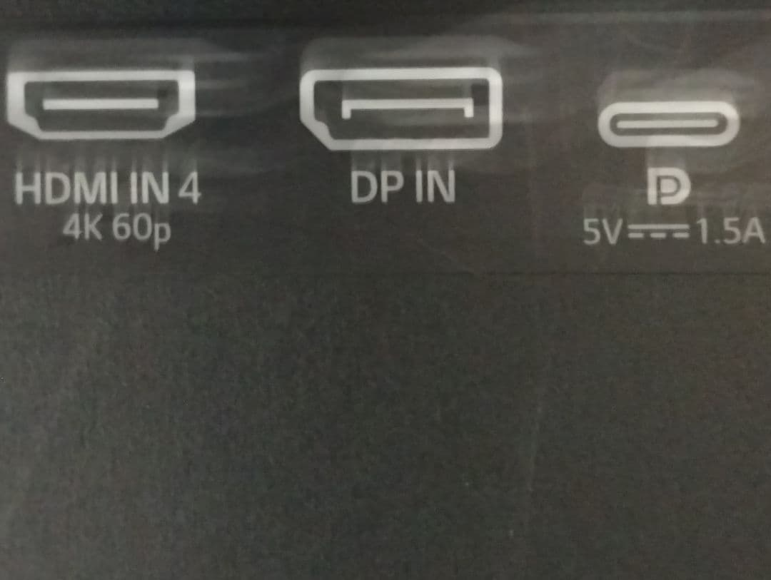 LG 43UD79-B 4K 42.5インチディスプレイ