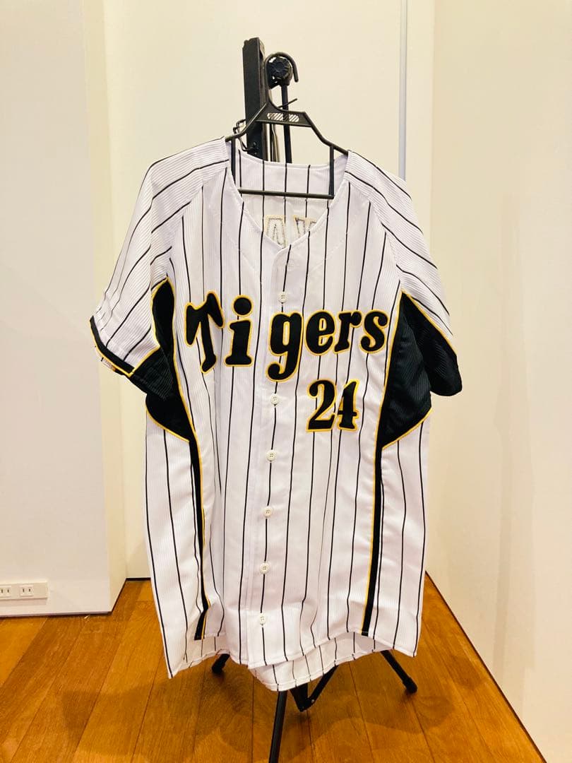新品未使用　阪神タイガース 桧山進次郎　 ユニフォーム170〜180 桧山　刺繍