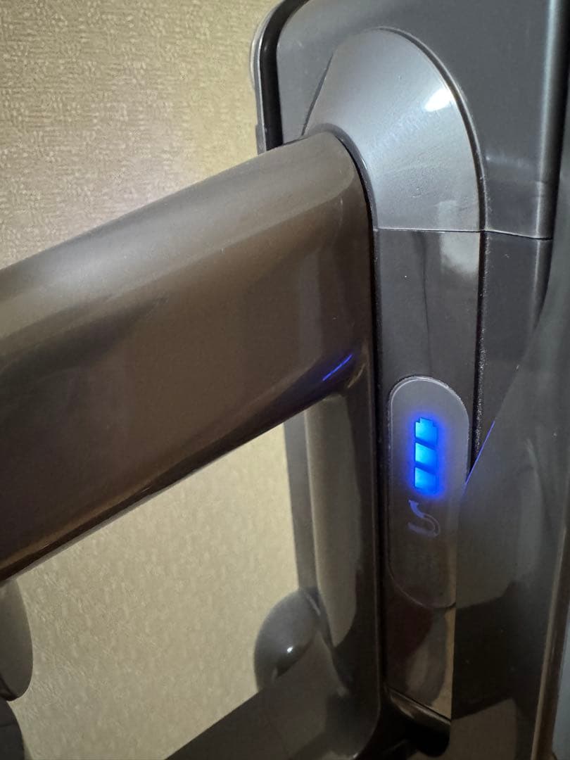 【訳あり】Dyson SV12 コードレスクリーナー掃除機