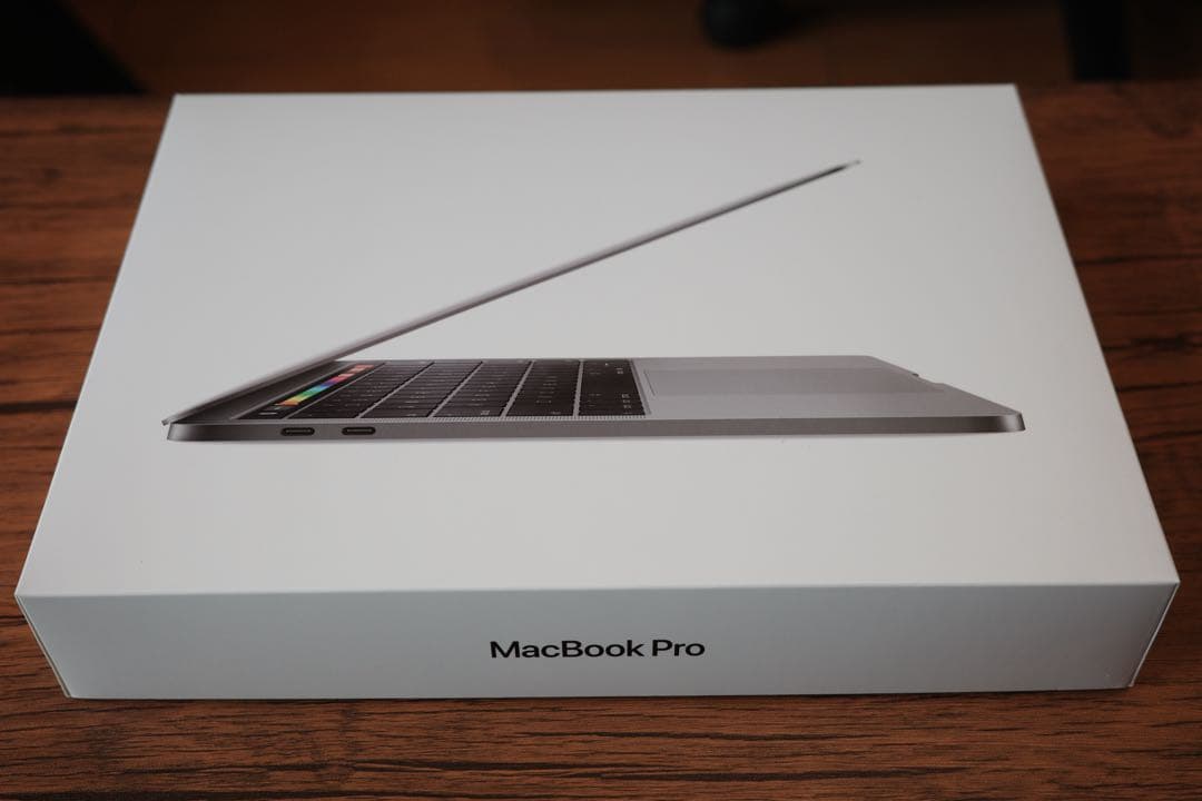 Apple MacBook pro 本体 JIS 16GB