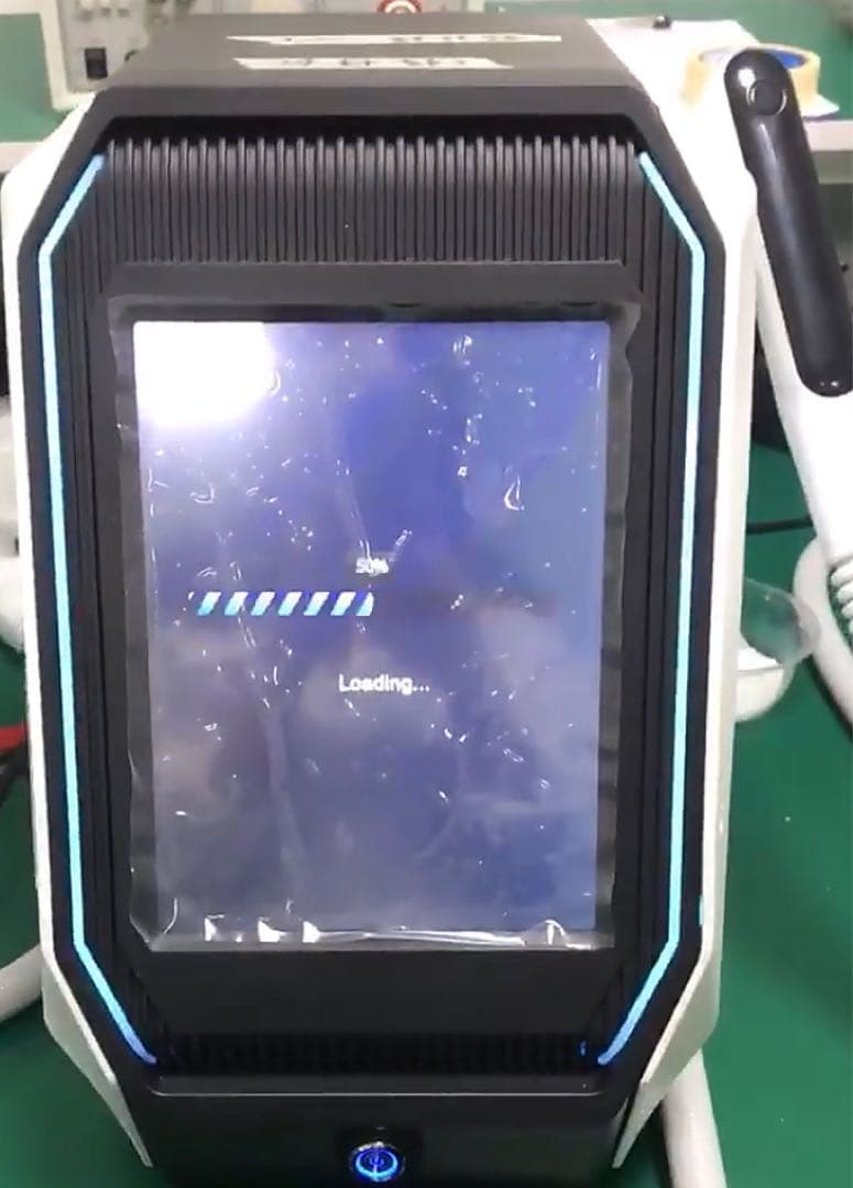 RF 超音波　美顔器　リフトアップ　たるみ　しわ　毛穴