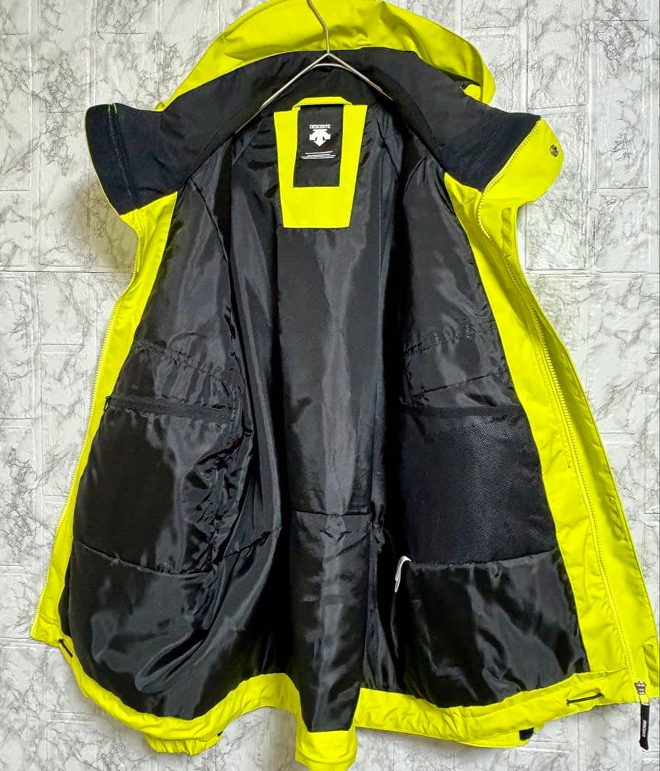 ♦︎美品♦︎DESCENTEデサント　スキーウェア　スノボウェア　men's L