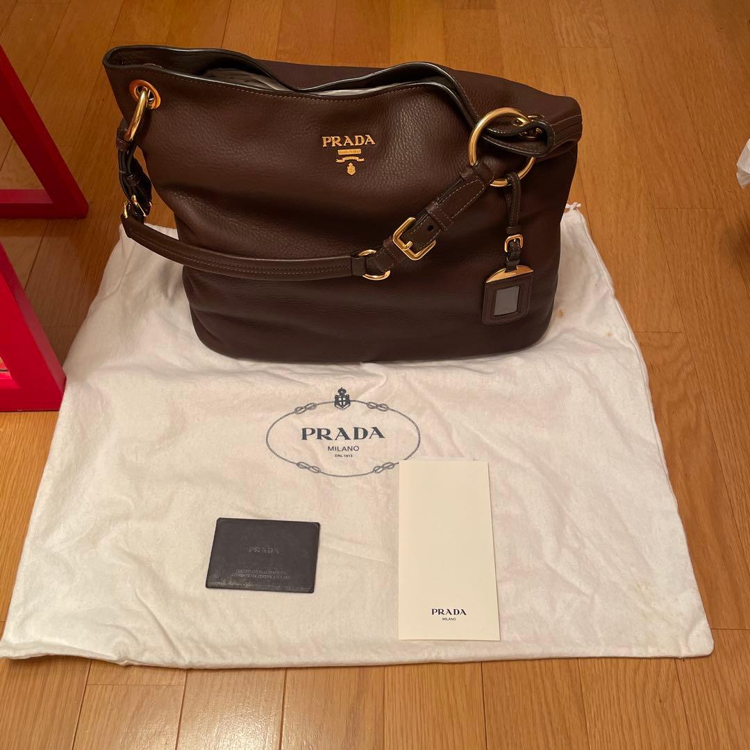 PRADA BR4892 カッフェ レザーハンドバッグ