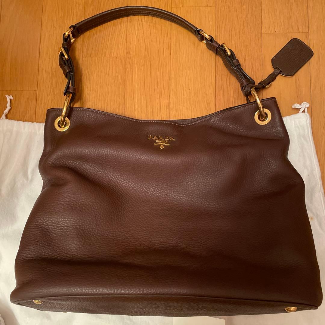 PRADA BR4892 カッフェ レザーハンドバッグ