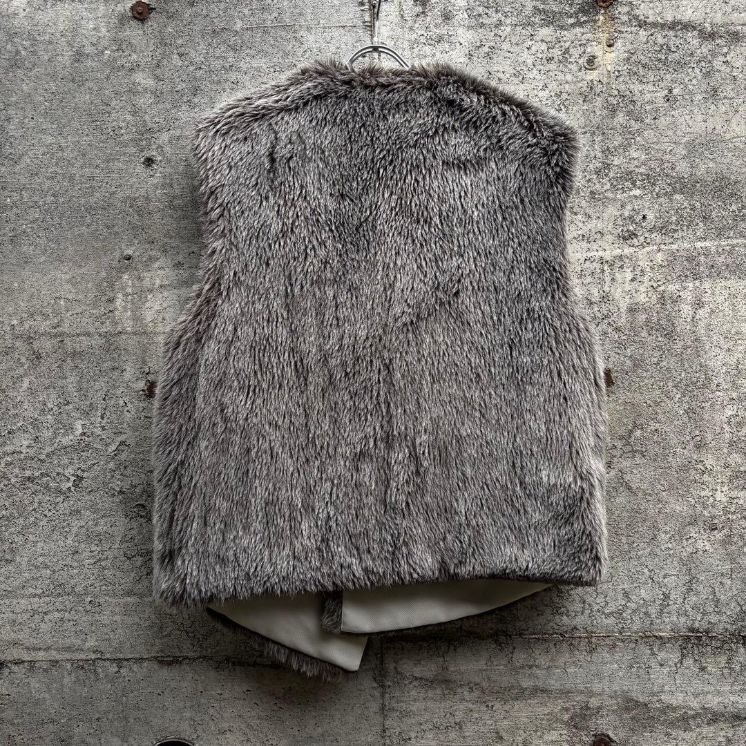 美品 namacheko ナマチェコ フェイクファー ベスト