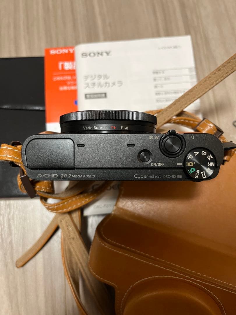 純正ケース、箱・説明書・予備バッテリー付Cyber-shot DSC-RX100