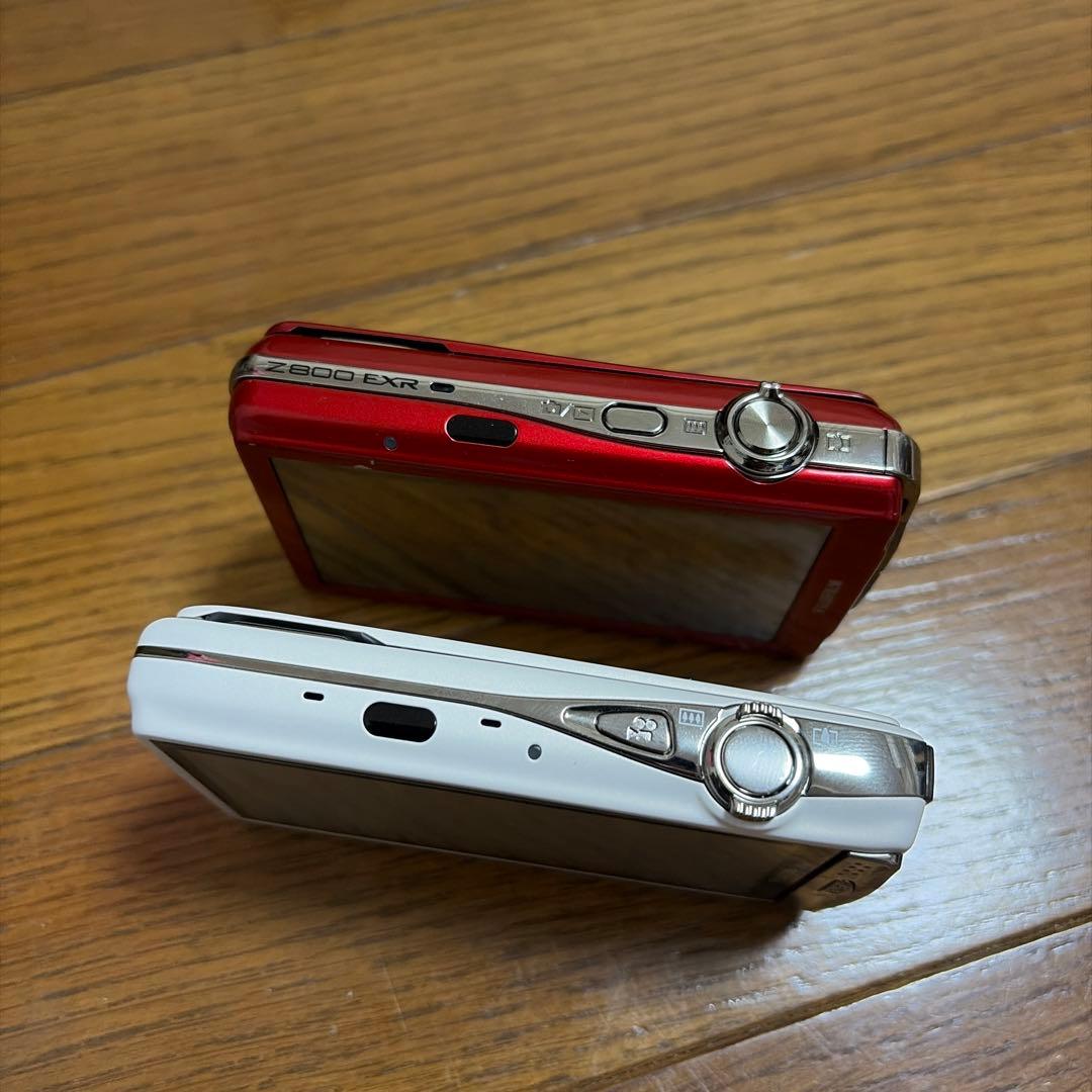 ジャンク　デジカメ レトロ fujifim コンデジ カメラ