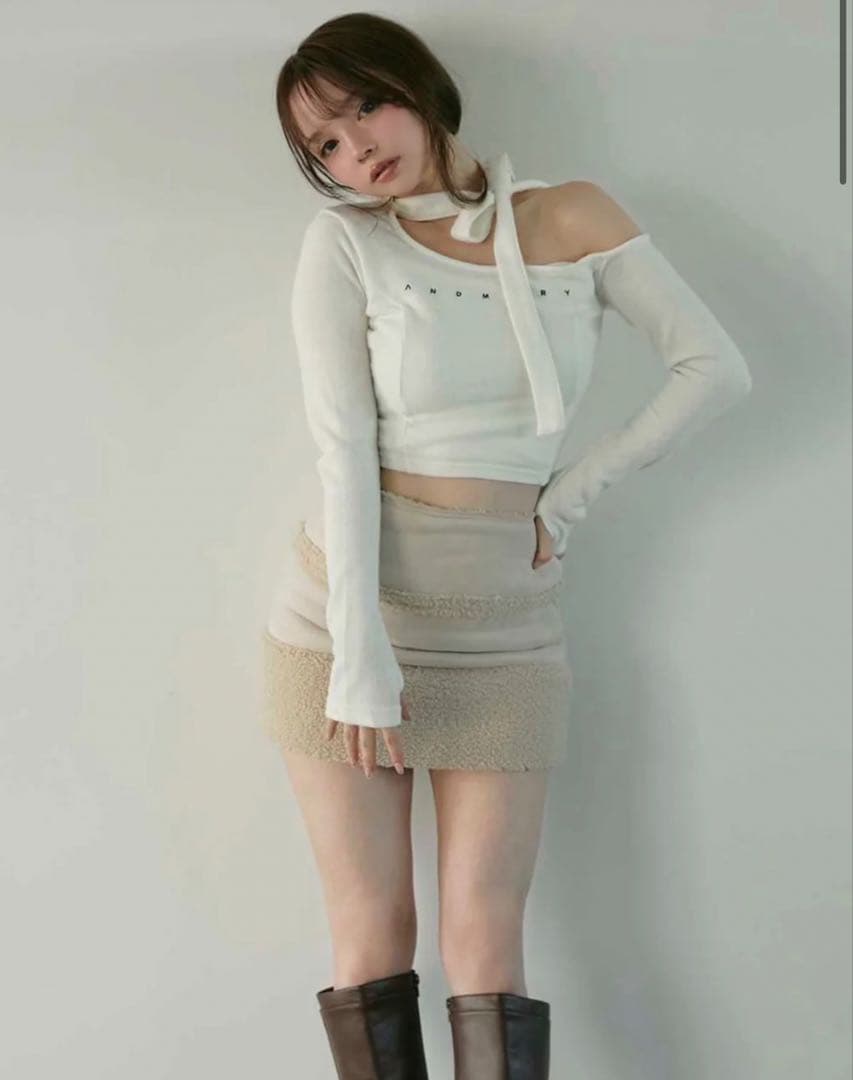 ANDAMARY オフショルダーリボントップス