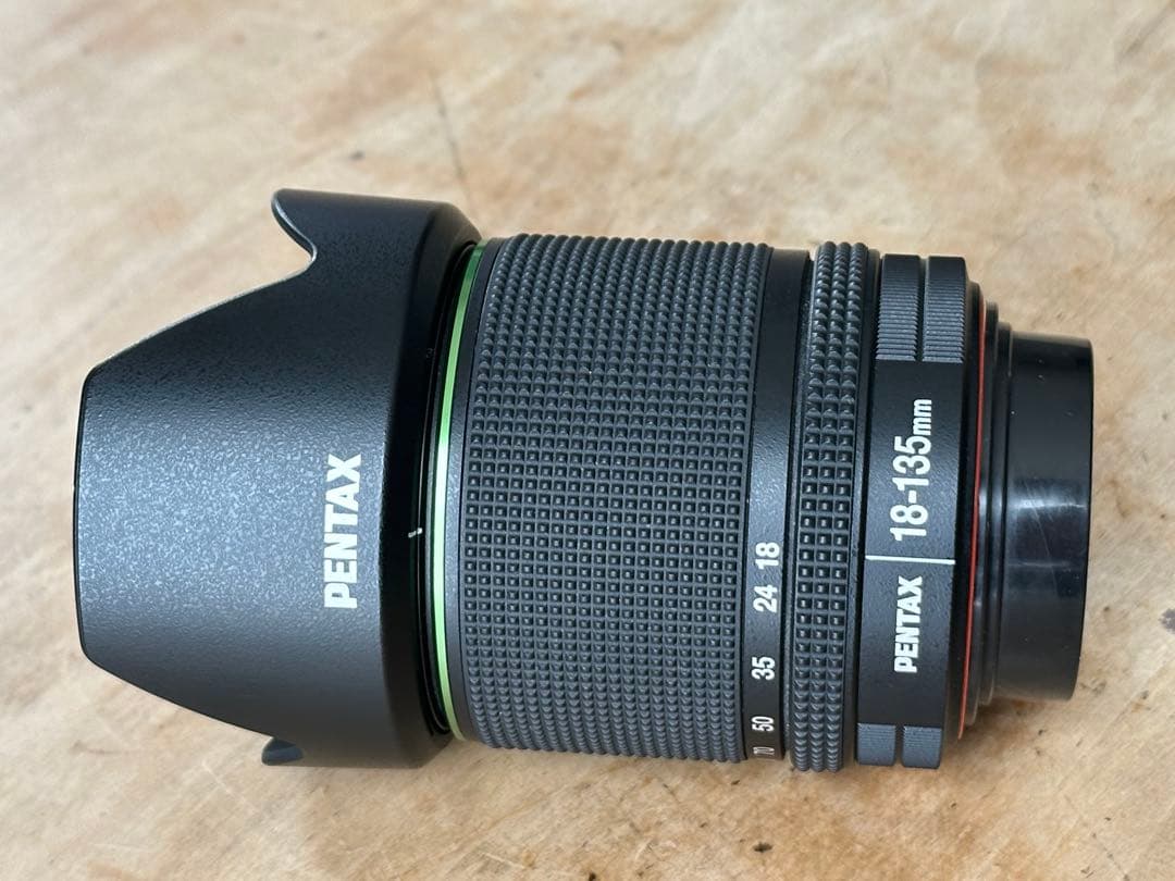専用　　PENTAX DA18-135ミリED