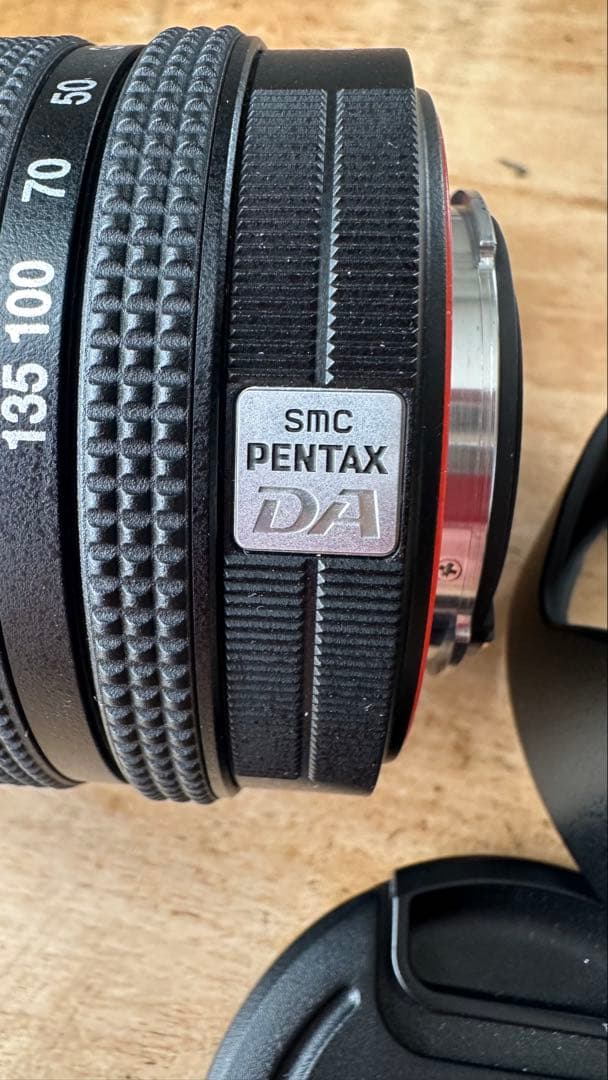 専用　　PENTAX DA18-135ミリED
