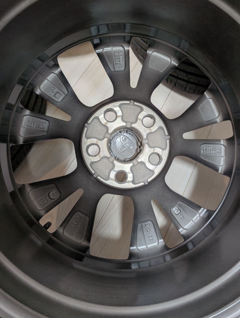 RAV4 Ｇ 純正タイヤホイールセット 後期 1本【新車外し】美品