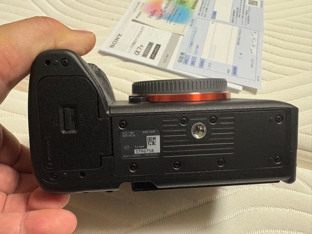 【未使用品】SONY ソニー α7 IV ILCE-7M4ミラーレス一眼 本体