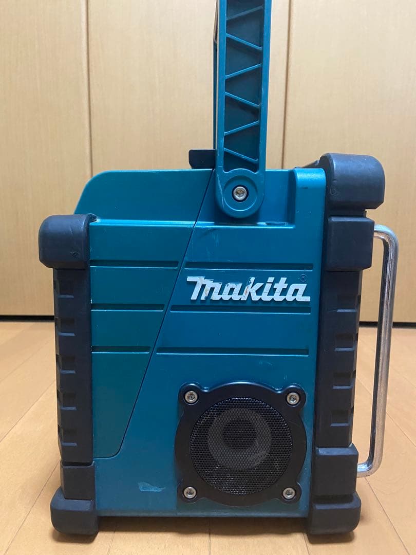 Makita ラジオ MR102
