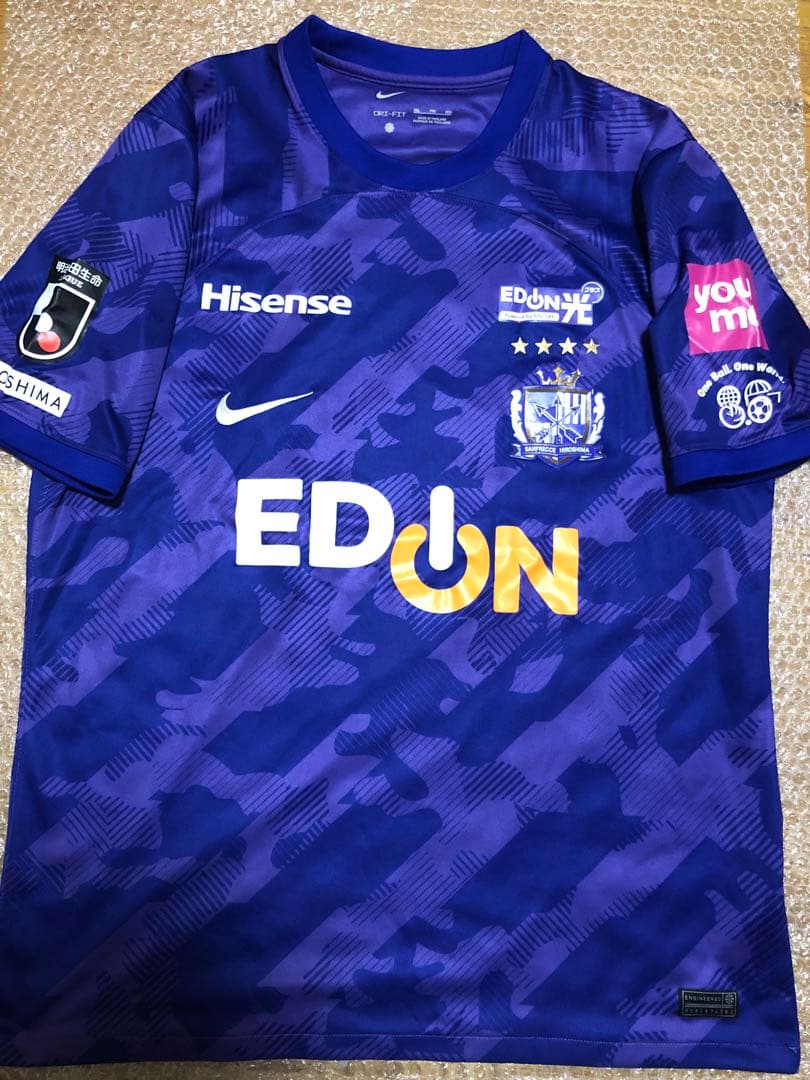 サンフレッチェ広島　満田誠♯11 直筆サイン入りユニフォーム　X X Lサイズ