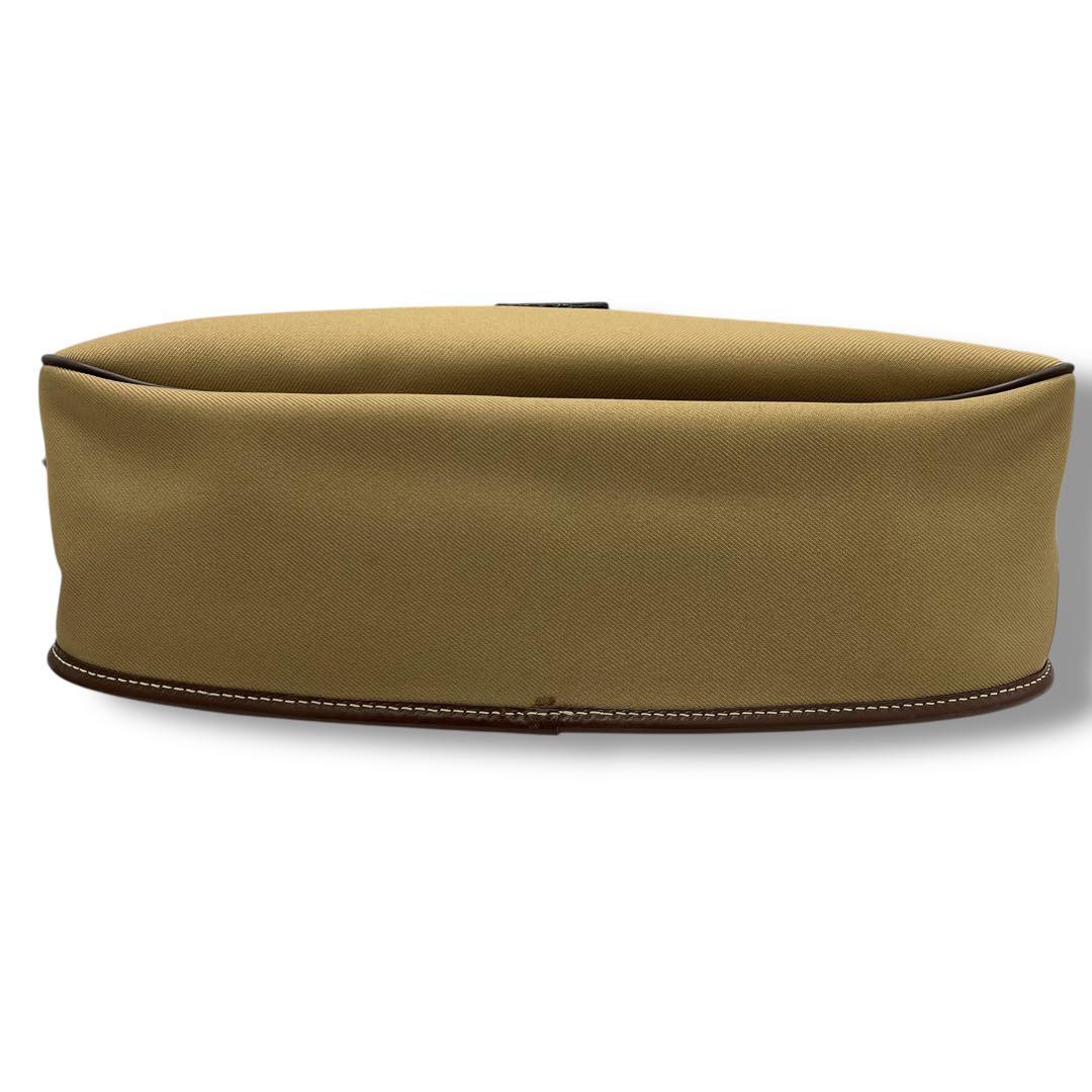 ✨美品✨　HUNTINGWORLD ハンティングワールド　ショルダーバッグ