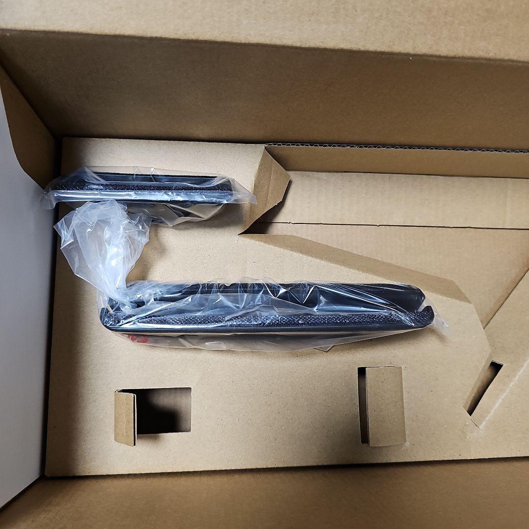 SharkシャークEVOPOWER W35 WV280J充電式ハンディクリーナー