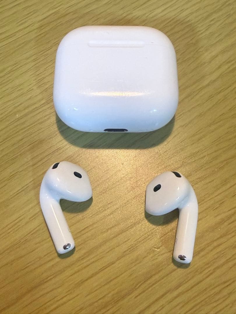 【両耳】AirPods4ノイズキャンセリング付き/ケース無し