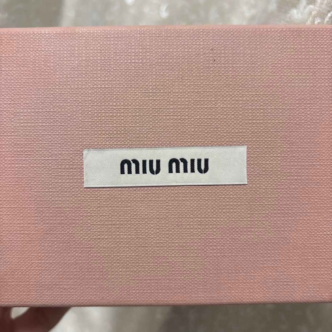 MIUMIU サングラス