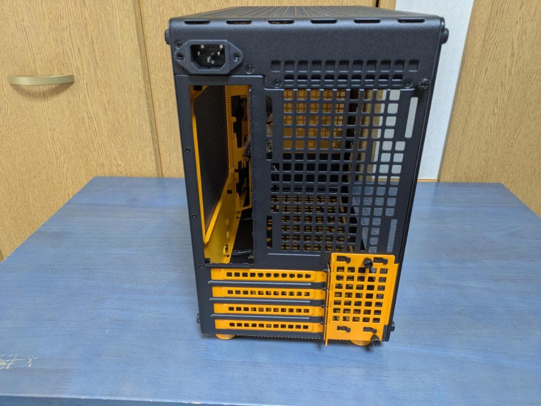 【JONSBO Z20 Orange/Black 】（新品未使用、開封のみ）