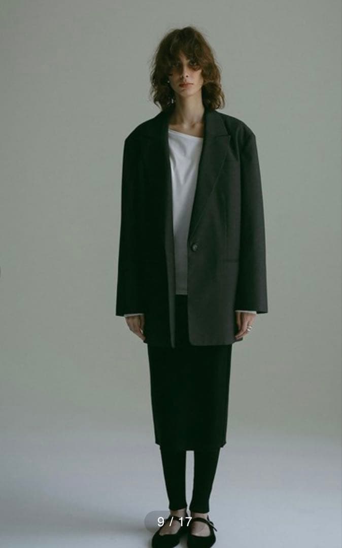 HER. ボックスオーバージャケット