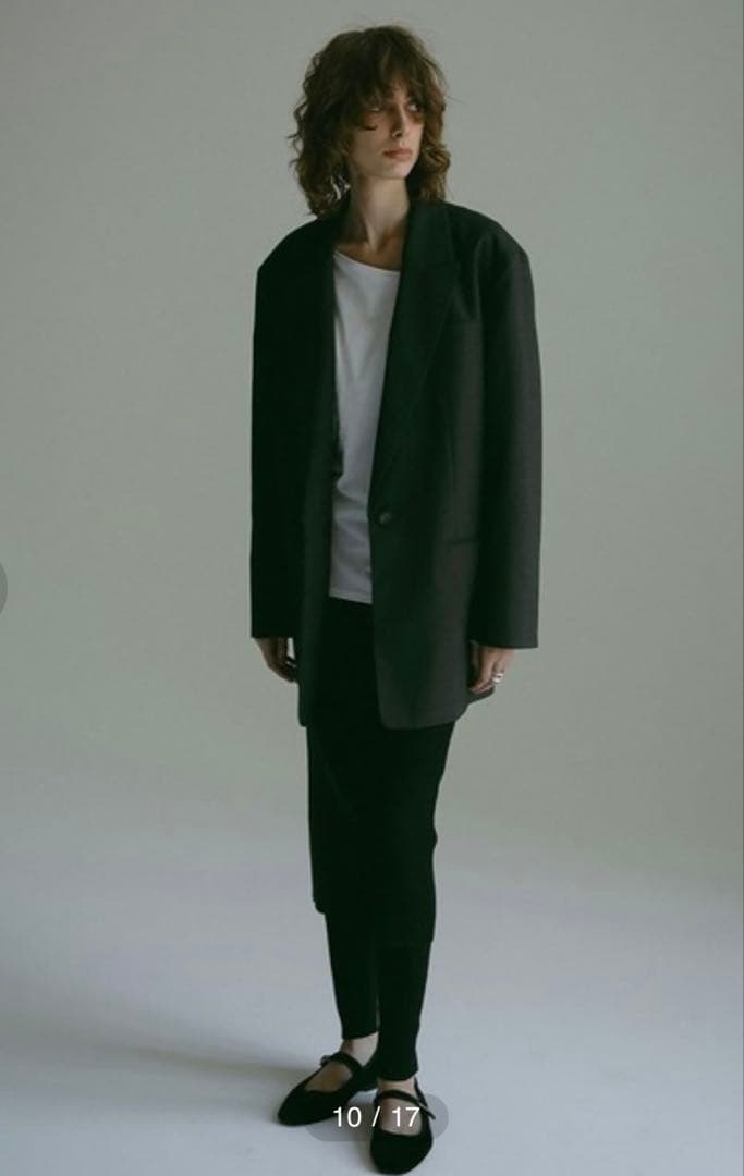 HER. ボックスオーバージャケット