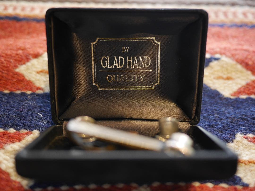 GLAD HAND シルバー ネクタイピン／カフスボタンセット　ハットタイプ
