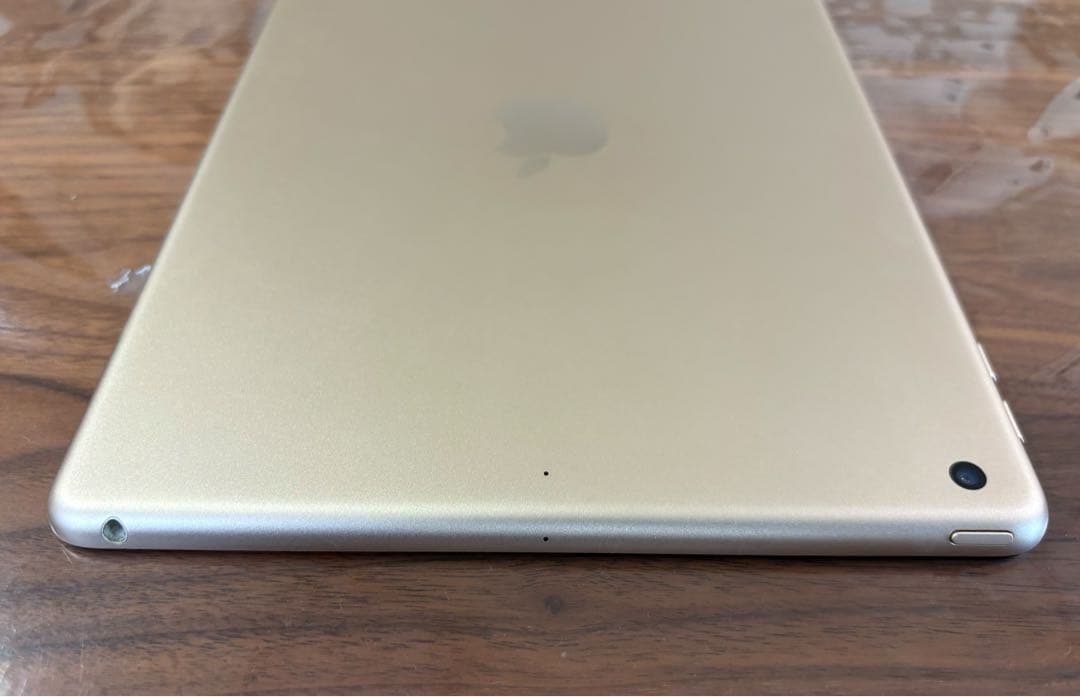 週末セール！12,500→10,000！iPad 第5世代 128GB WiFi