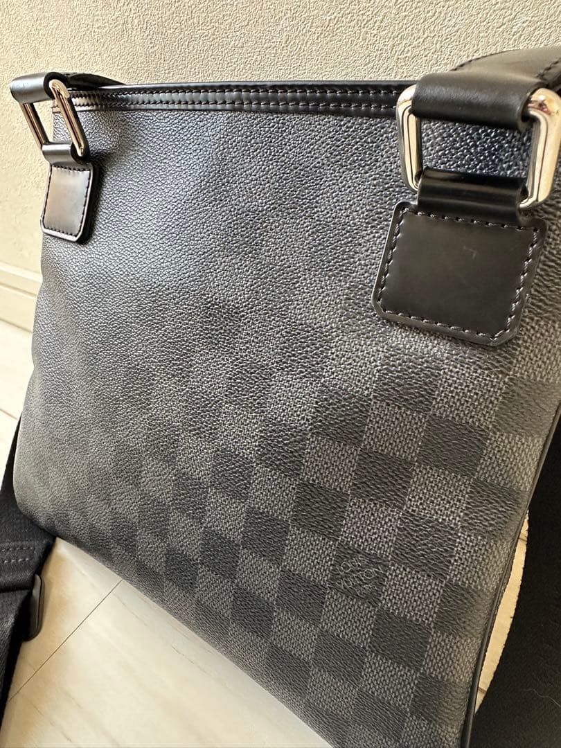 LOUIS VUITTON ルイ・ヴィトン トマスダミエグラフィットキャンバス