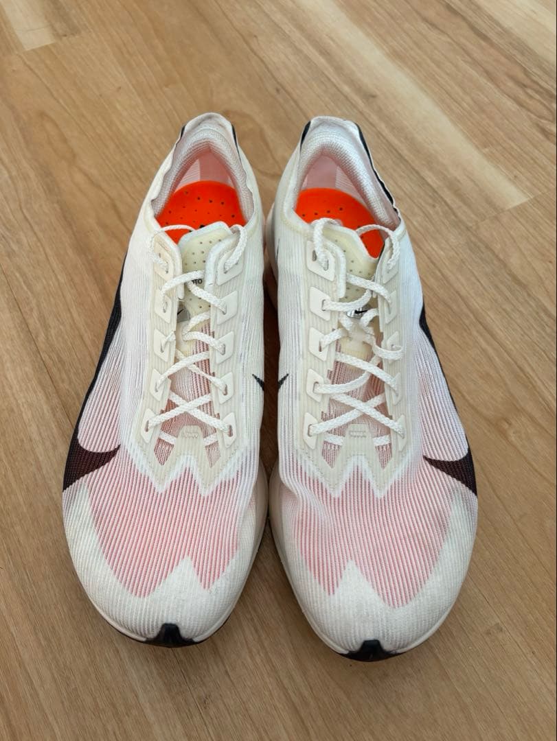 スパイク・シューズ Nike ZoomX Vaporfly 4% Flyknit 27cm