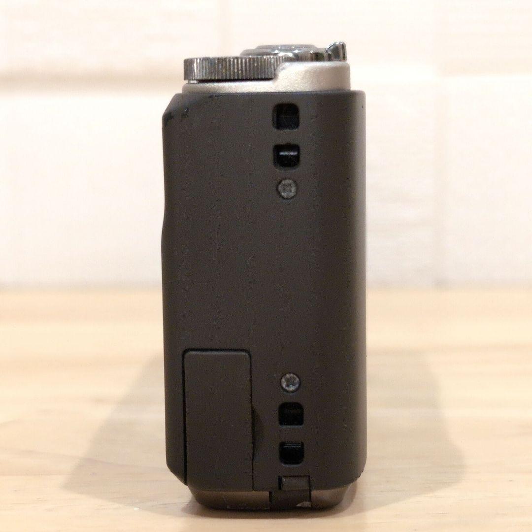 RICOH R10 / 純正充電器 ・ 純正バッテリー