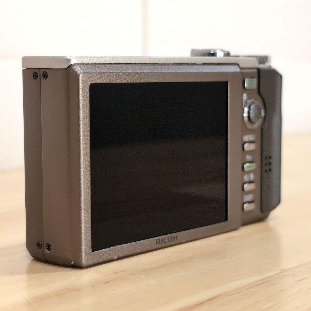 RICOH R10 / 純正充電器 ・ 純正バッテリー