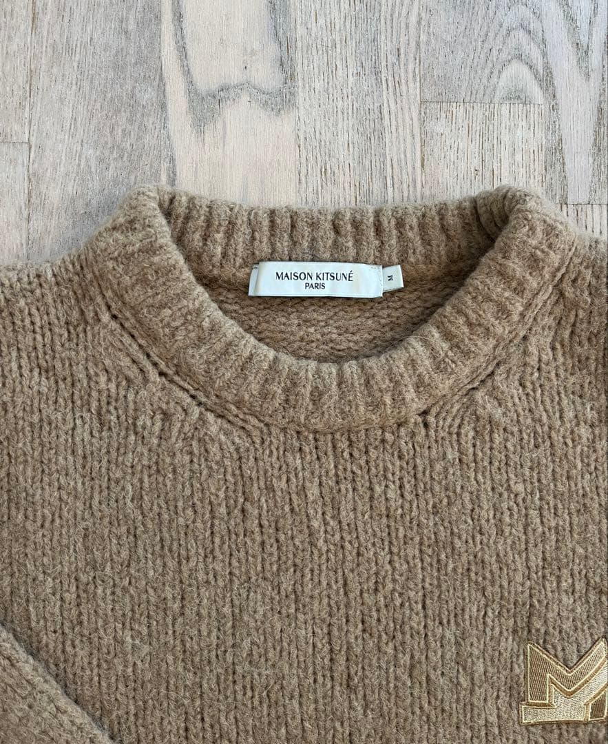☆極美品！☆MAISON KITSUNÉ ベージュ　ニットセーター　Mサイズ