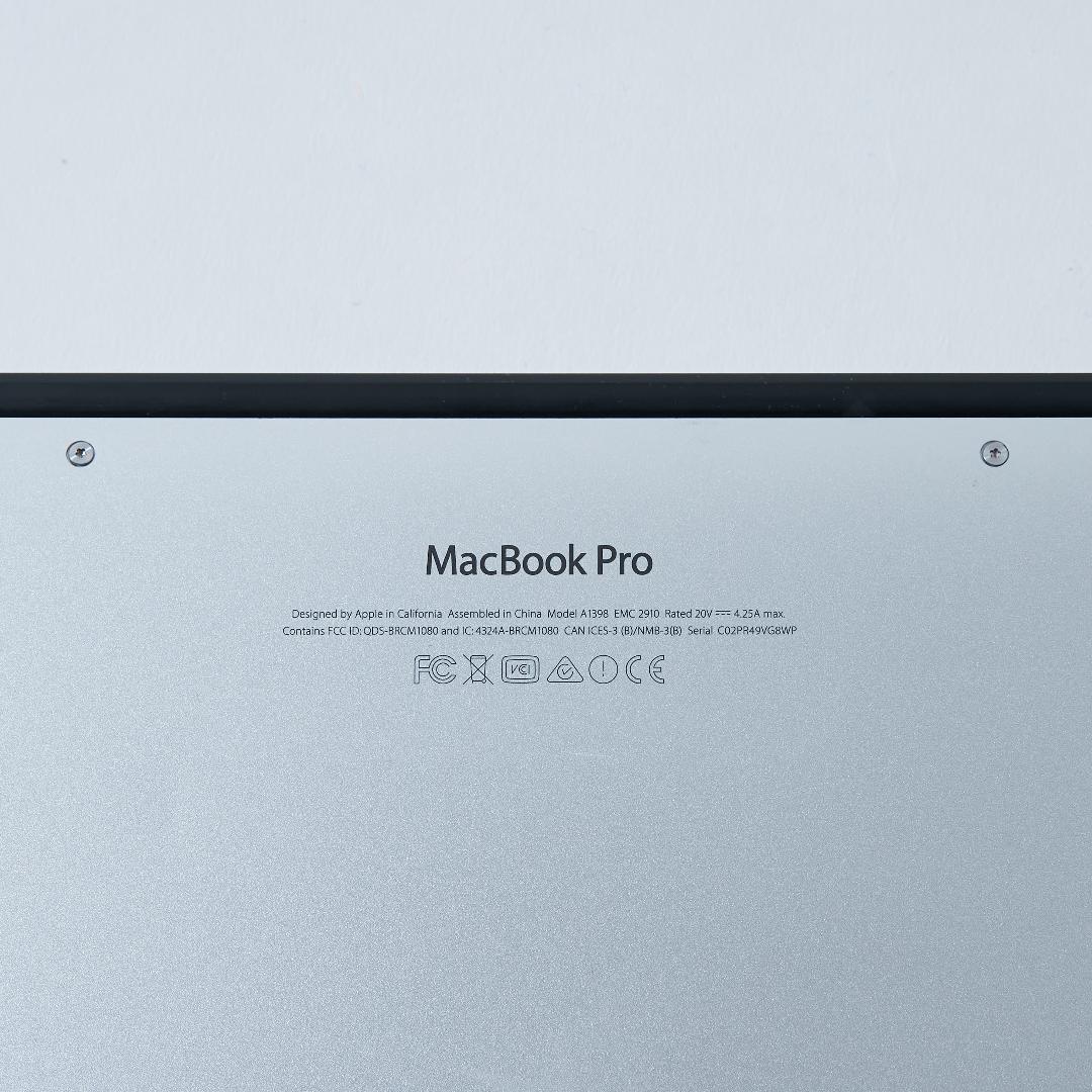 MacBook本体 Mac Book Pro 2015 i7 16GB SSD 500B A1398