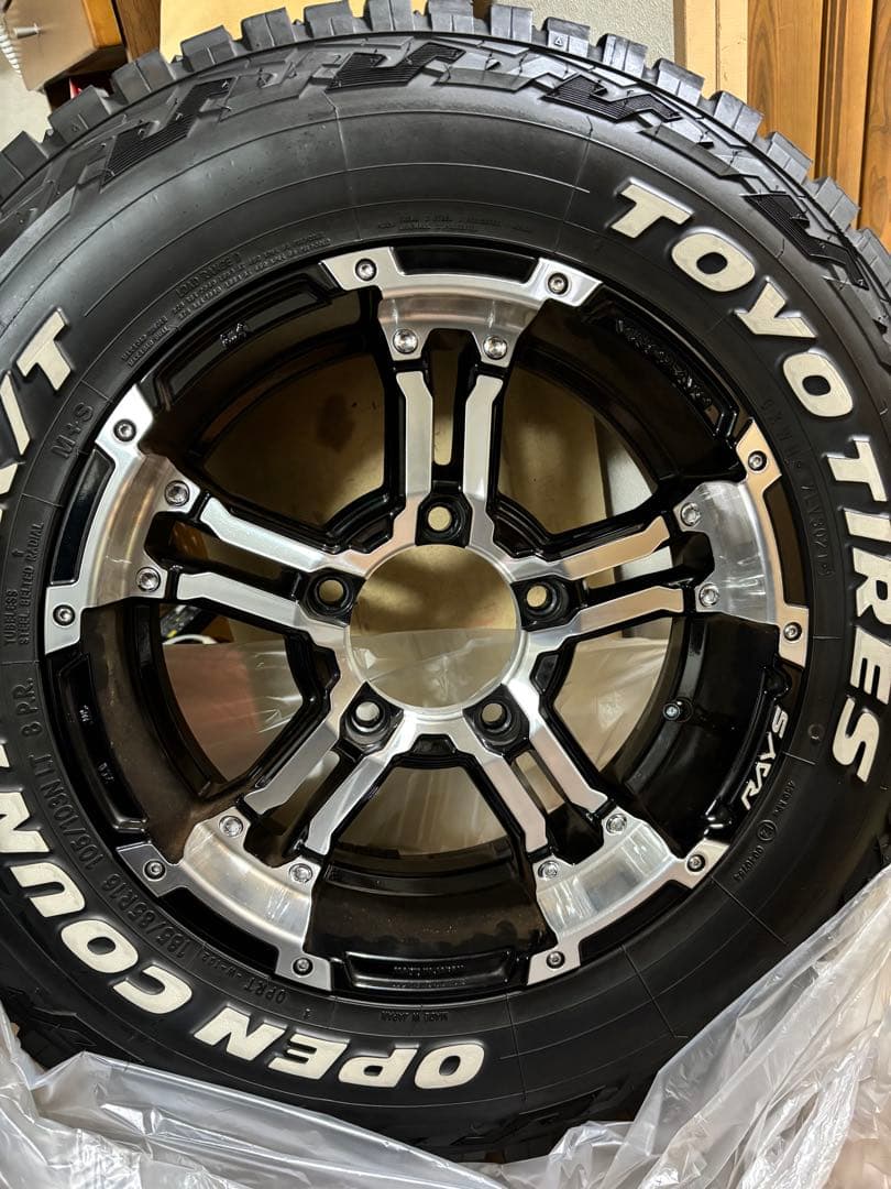 レイズFX-D 185-85-16 TOYOタイヤオープンカントリー7〜8分山