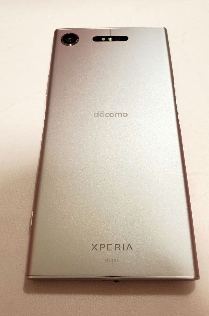 ドコモ Xperia XZ1 SO-01K venus pink 美品