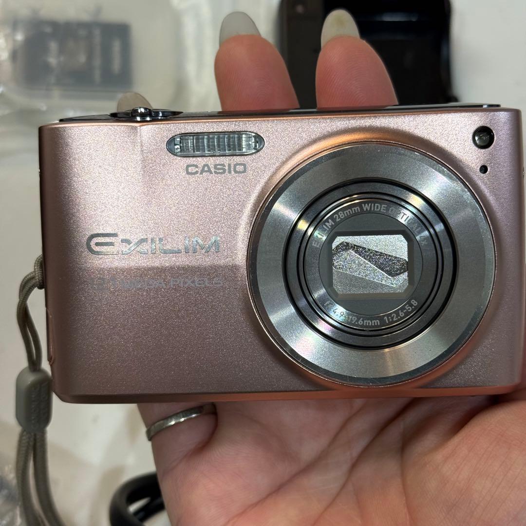 CASIO EXILIM デジタルカメラ ピンク