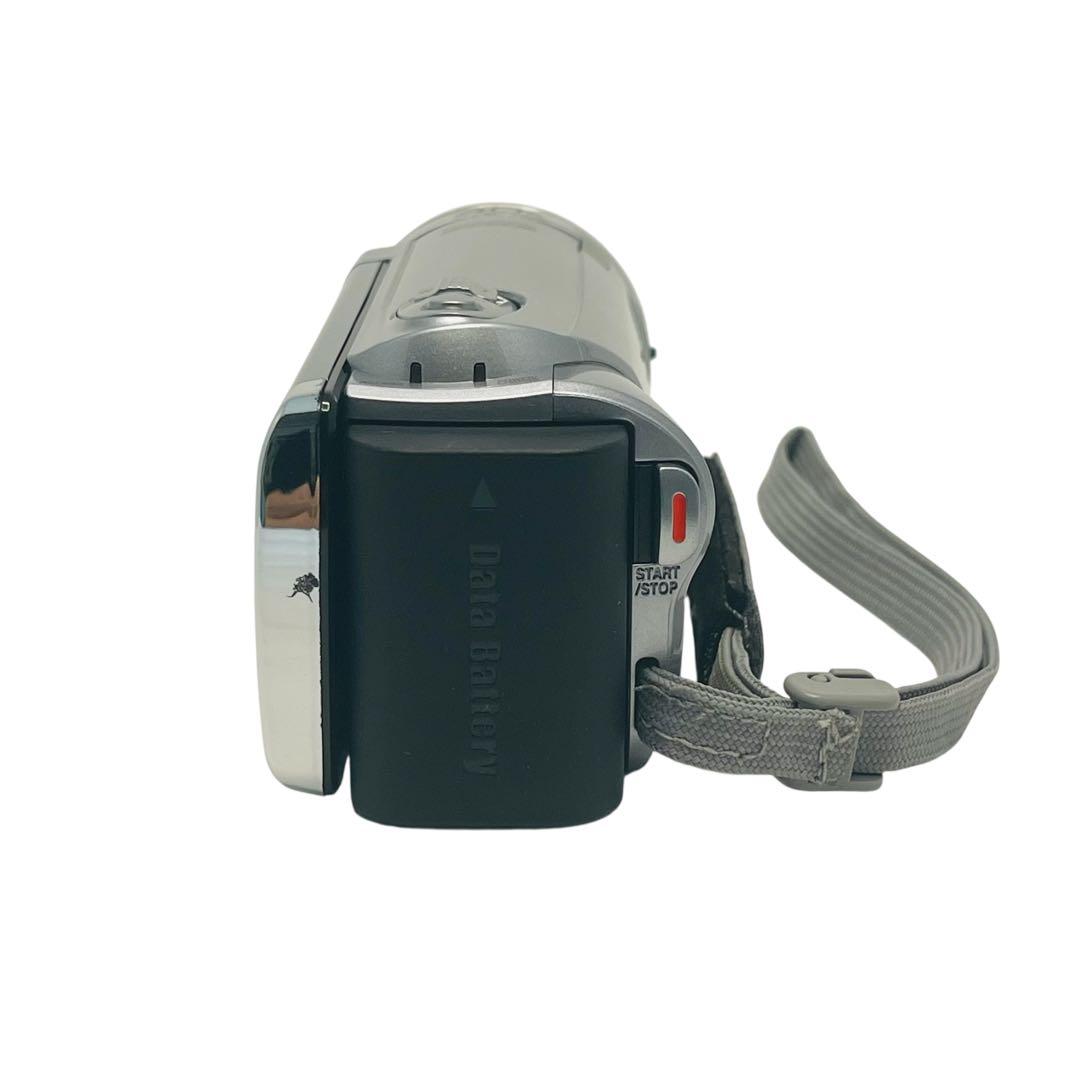 美品✨動作品✨ JVC GZ-E220 フルHD ビデオカメラ 付属品あり