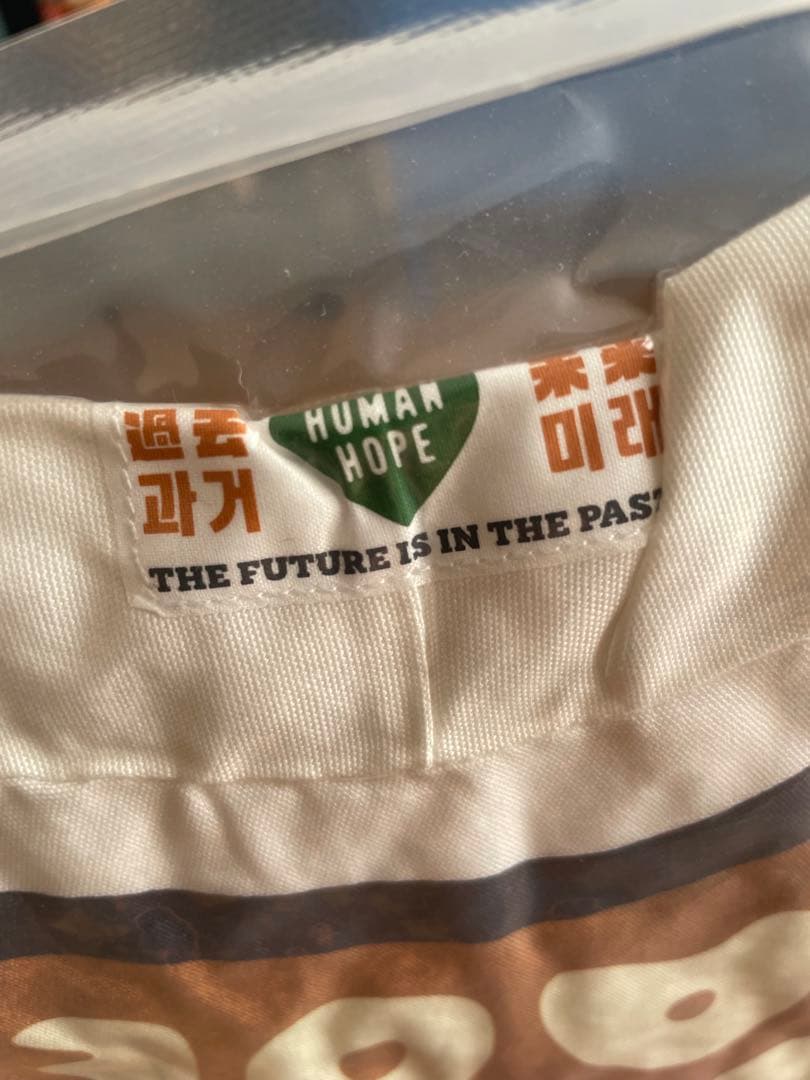 human made j-hope bts クッション　ノベルティ付